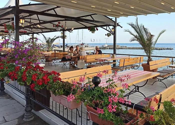 Miramar 8 Apartment Balchik